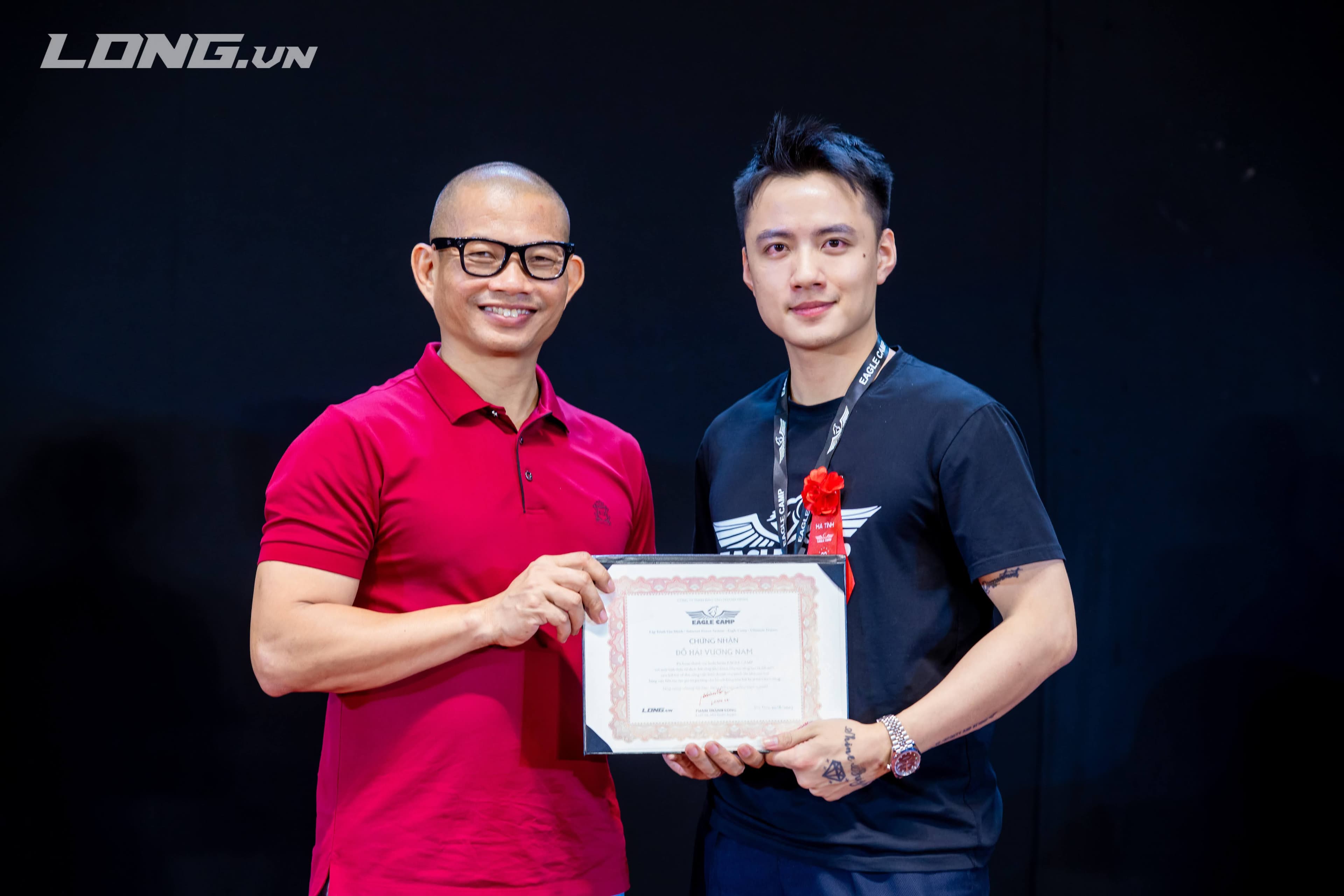 Chọn lợi nhuận hay tiền trong thị trường thanh lọc 2026: bài học từ Phạm Thành Long và hành trình tôi xây Vương Kim Bảo